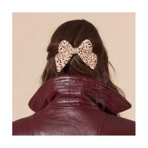 Lele Sadoughi Petite Silk Bow Barette Cheetah NWT
